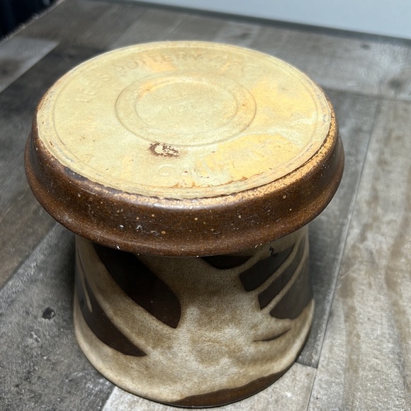 Lee's Pottery Mfg. Accents Vintage Lees Pottery 1 Art Planter